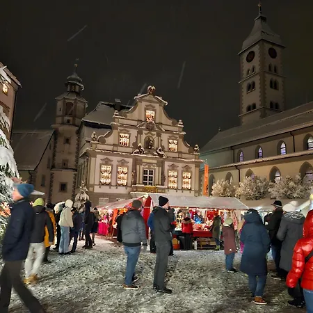 Stiefel Mit Garage & Auszeit Card